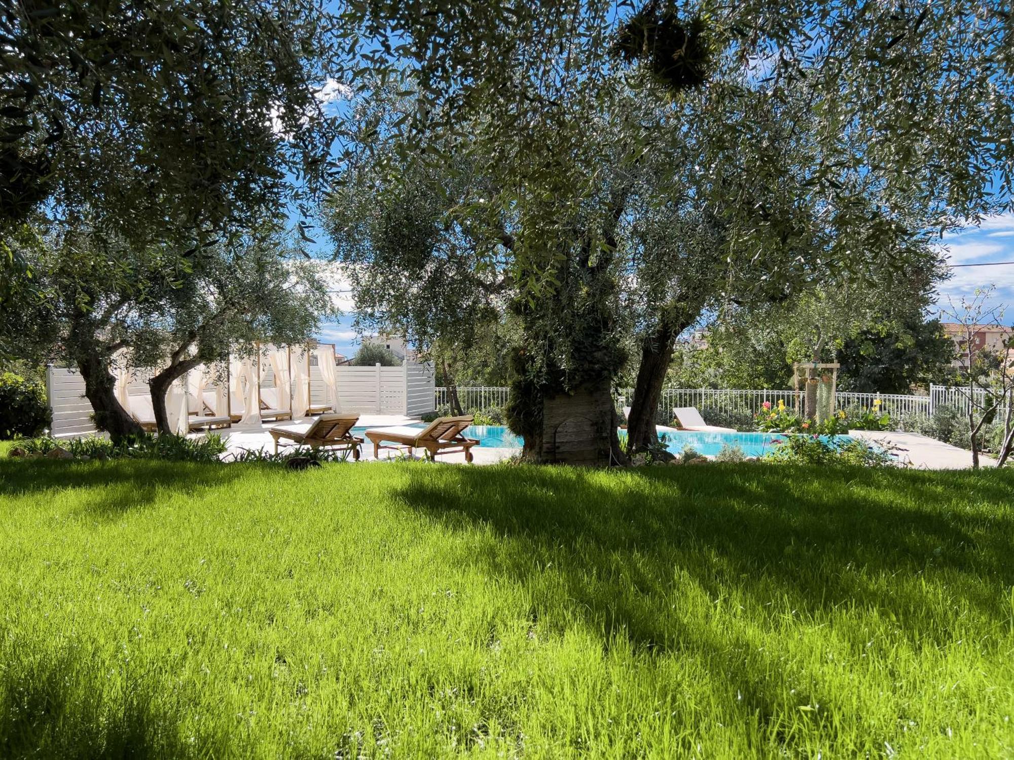 Villa La Rodina Diano Marina Eksteriør billede